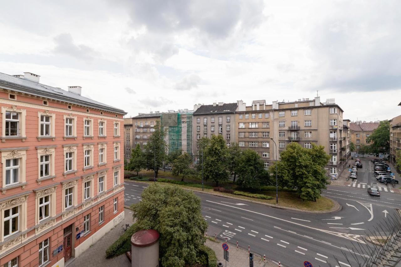 Slowacki Avenue Family Apartments Cracow By Noclegi Renters Краков Экстерьер фото