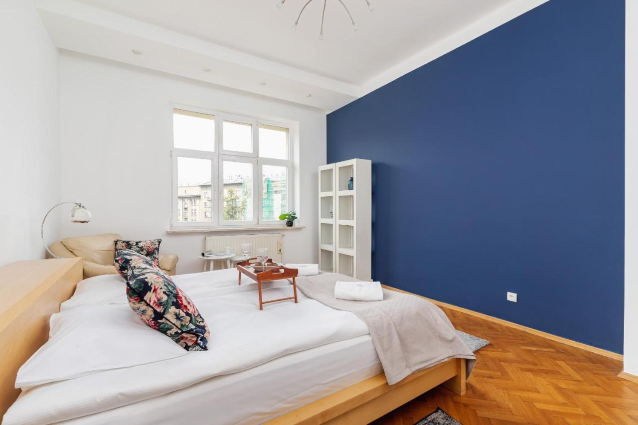 Slowacki Avenue Family Apartments Cracow By Noclegi Renters Краков Экстерьер фото